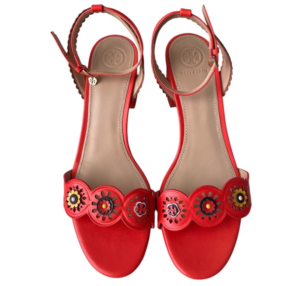 Tory Burch Marguerite Perforated Chunk Heel Sandal Size 7M Orange Floral - Picture 2 of 9